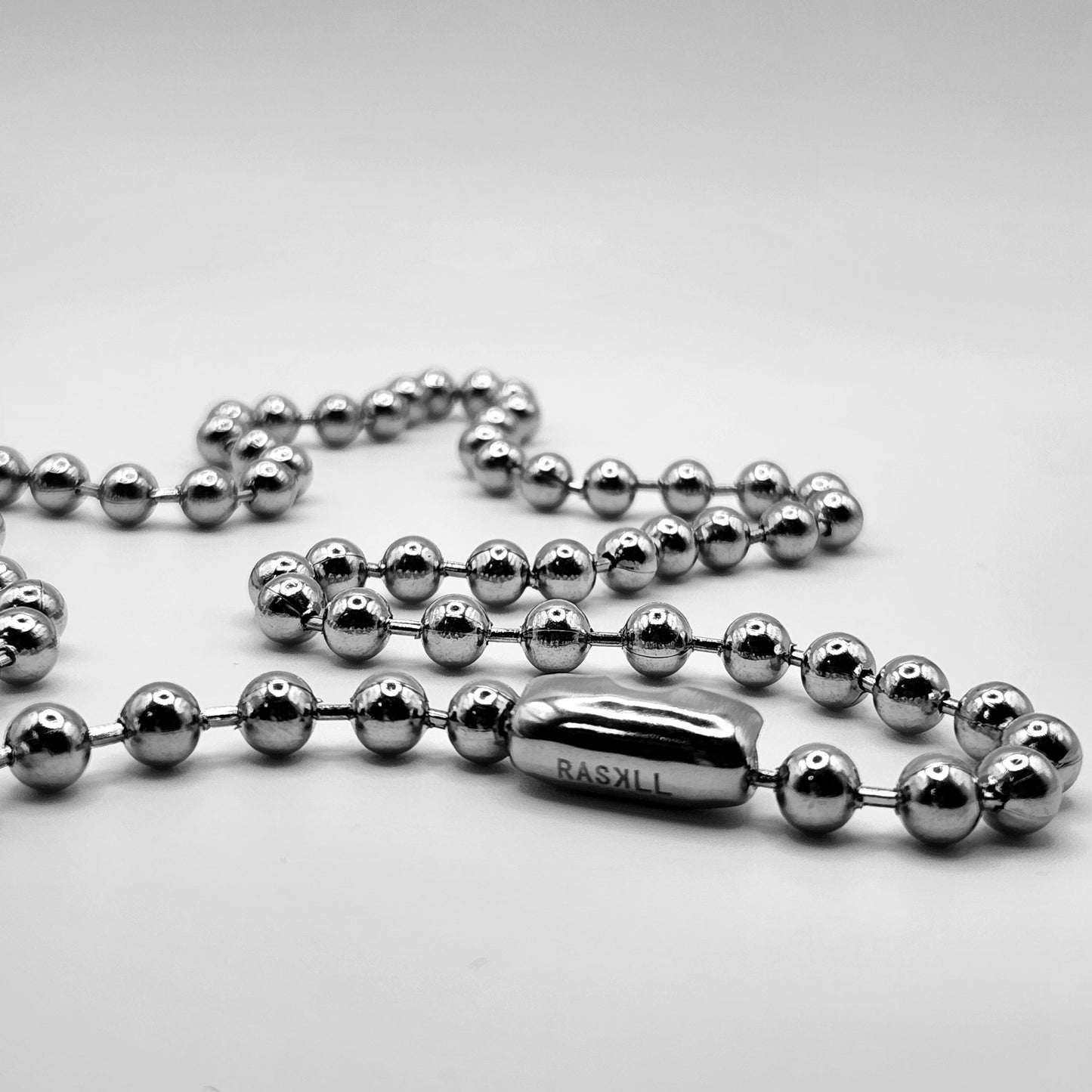 Ball Bead Chain / 6mm Stainless Steel (Silver) 26"